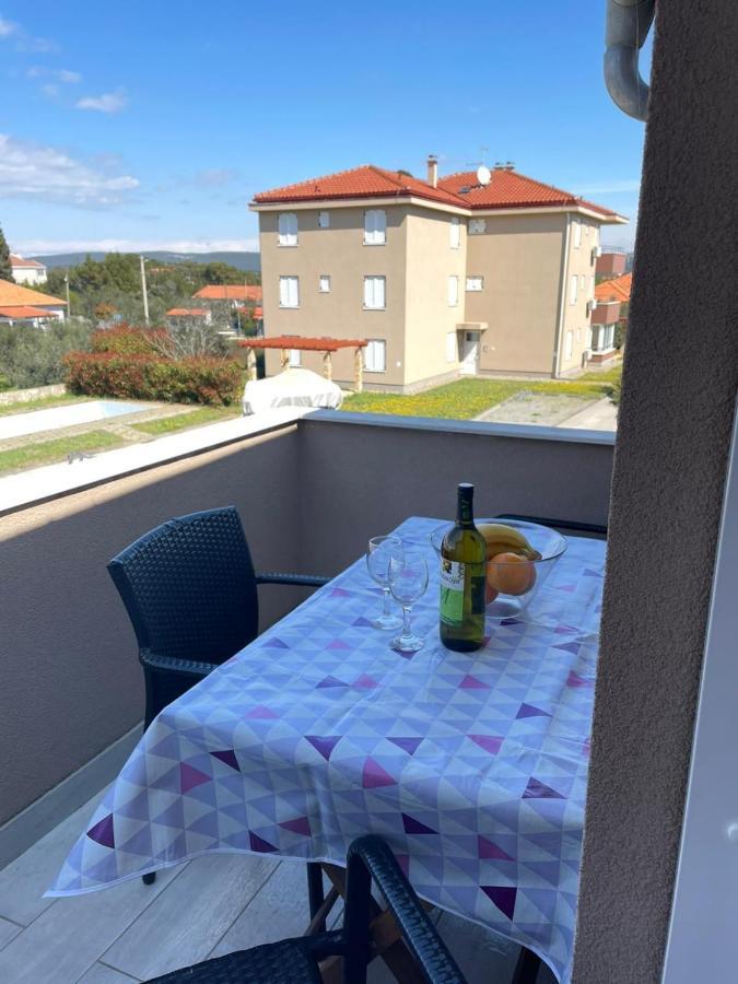 Vila Regina Apartman Pašman Kültér fotó